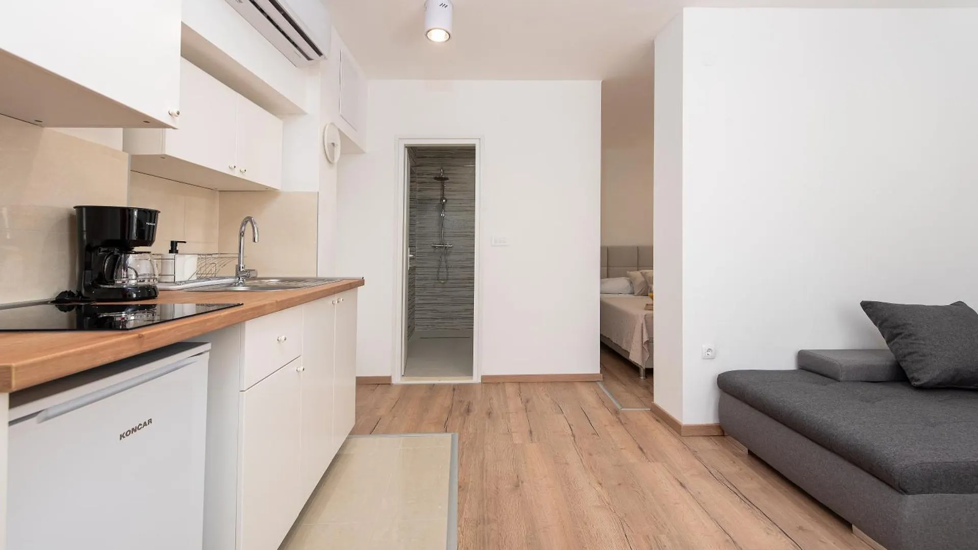 Lota Apartment Bibinje Croatia